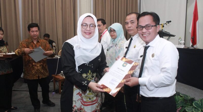 Camat Citangkil Raih Predikat Peserta Terbaik Nasional dalam Diklat Kepamongprajaan