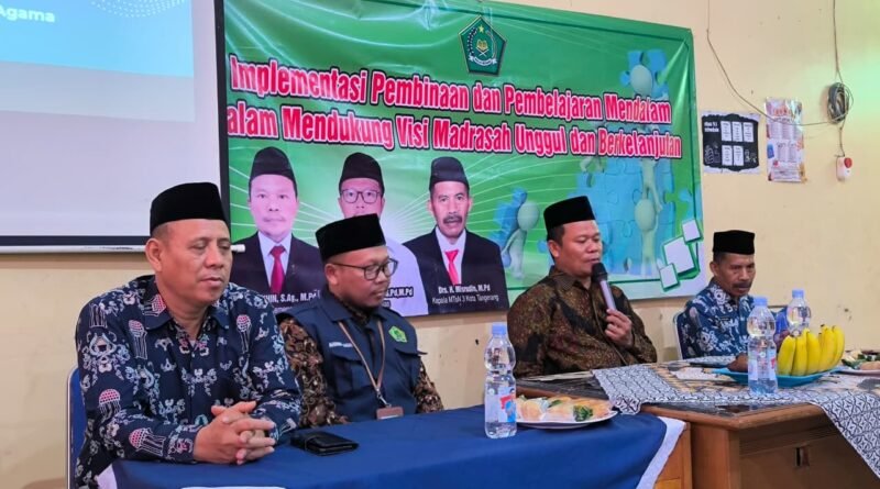 Kepala Kantor Kemenag Kota Tangerang, Iin Solihin