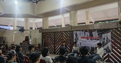 Aliansi Mahasiswa Se-Jakarta menggelar diskusi denga tema "Mengawal KUHAP Baru" yang berlokasi di Pendopo Universitas Krisnadwipayana (UNKRIS)
