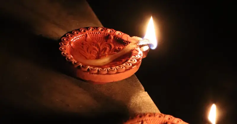 Pexel-photo | Ilustrasi Google | lilin