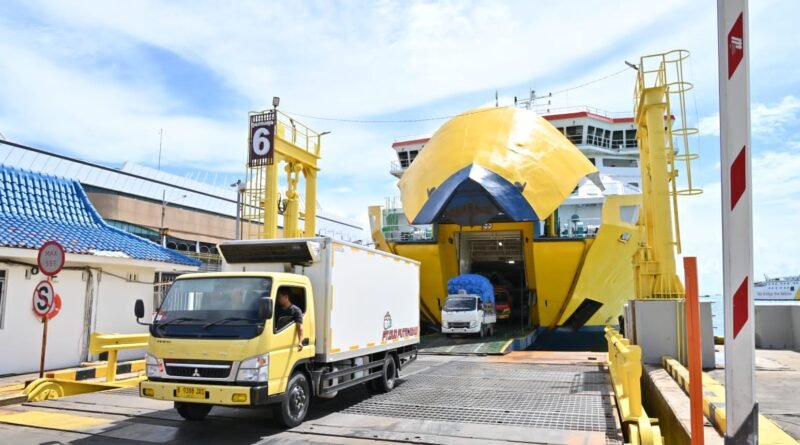 Arus Penyeberangan Nataru H+9: Penumpang Meningkat, Total Kendaraan Menurun