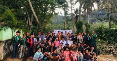 Foto bersama Pusat Koordinasi Nasional (PKN) MAPALA Se-Indonesia bersama Pusat Koordinasi Daerah (PKD) MAPALA Se-Indonesia