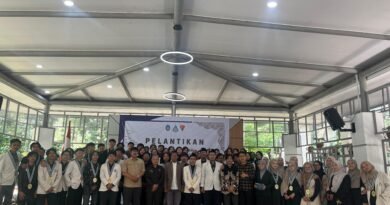 Foto bersama Pengurus Wilayah Pelajar Islam Indonesia (PW PII) Jawa Barat
