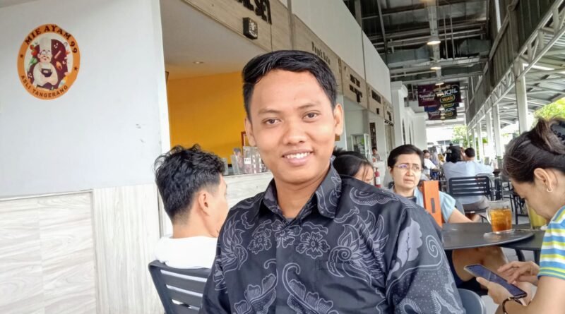 Mohammad Royhan Daestaki (Founder Ruang Ekspresi Indonesia)