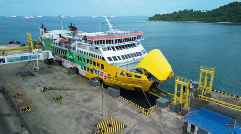 Kapal Ferry PT ASDP