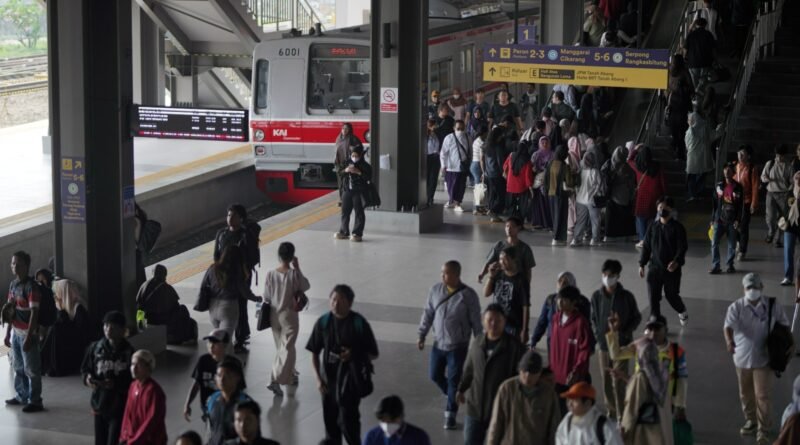 Torehan KAI Commuter Selama 20 Hari Masa Angleb 2026: Catat 18,7 Juta Lebih Pengguna Commuter Line di Jabodetabek, Merak dan Sekitarnya