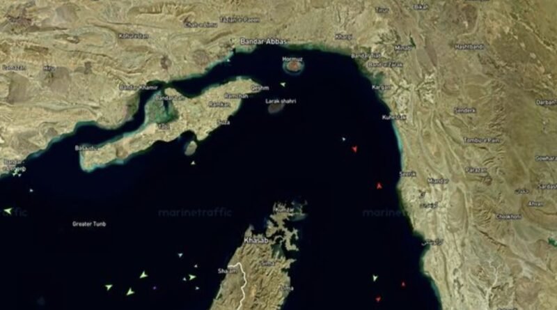 Foto: tangkapan layar dari Video Reuters/ MARINE TRAFFIC. Melacak kapal lalu lintas