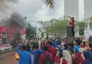 Darurat Pendidikan di Banten, Ratusan Mahasiswa Turun Aksi di Pusat Pemerintahan Provinsi