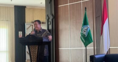 Sekretaris Dinas Pendidikan dan Kebudayaan Kota Cilegon, H. Humaedi, M.Pd