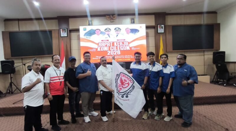 Foto bersama Federasi Olahraga Domino Nasional (ORADO) Kota Cilegon