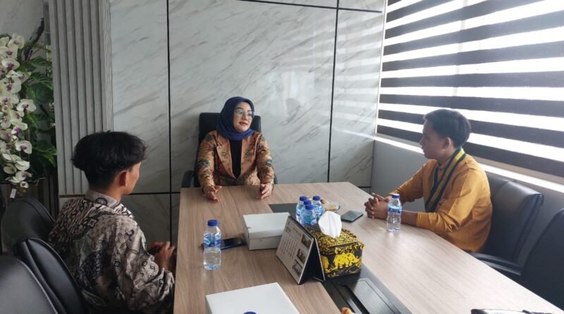 Audiensi SEMMI Pandeglang bersama Anggota Komisi X DPR RI, Adde Rosi Khoerunnisa di gedung DPR Senayan