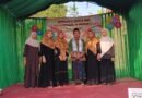Foto bersama acara Istifalan dan Akhirussanah tingkat Raudhatul Athfal (RA) dan Madrasah Diniyah Takmiliyah Awaliyah (MDTA)