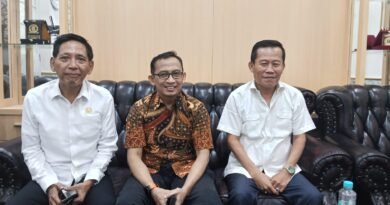 Ketua DPRD Kota Serang, H. Muji Rohman, S.H