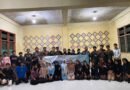 Foto bersama mahasiswa Kuliah Kerja Mahasiswa (KKM) Kelompok 17 Universitas Primagraha (UPG) Walantaka