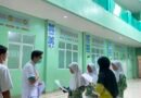 Mahasiswa PLP Integratif Kelompok 41 Dampingi Pemeriksaan Kesehatan Siswa di SDIT Widya Cendekia Kota Serang