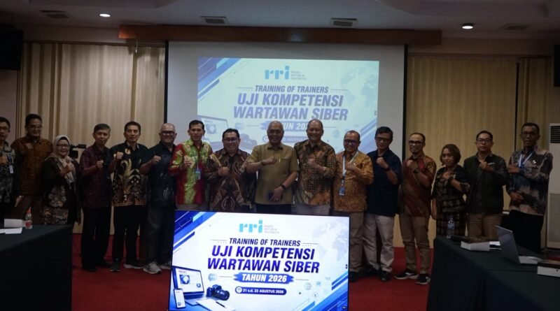 Diskusi Panel Pengembangan Kompetensi Jurnalistik LPP RRI
