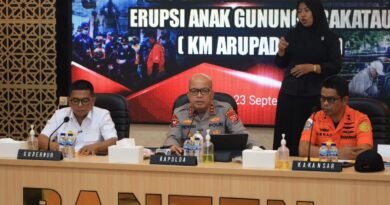 Konferensi pers di Polda Banten terkait temuan mayit di pulau Enggano